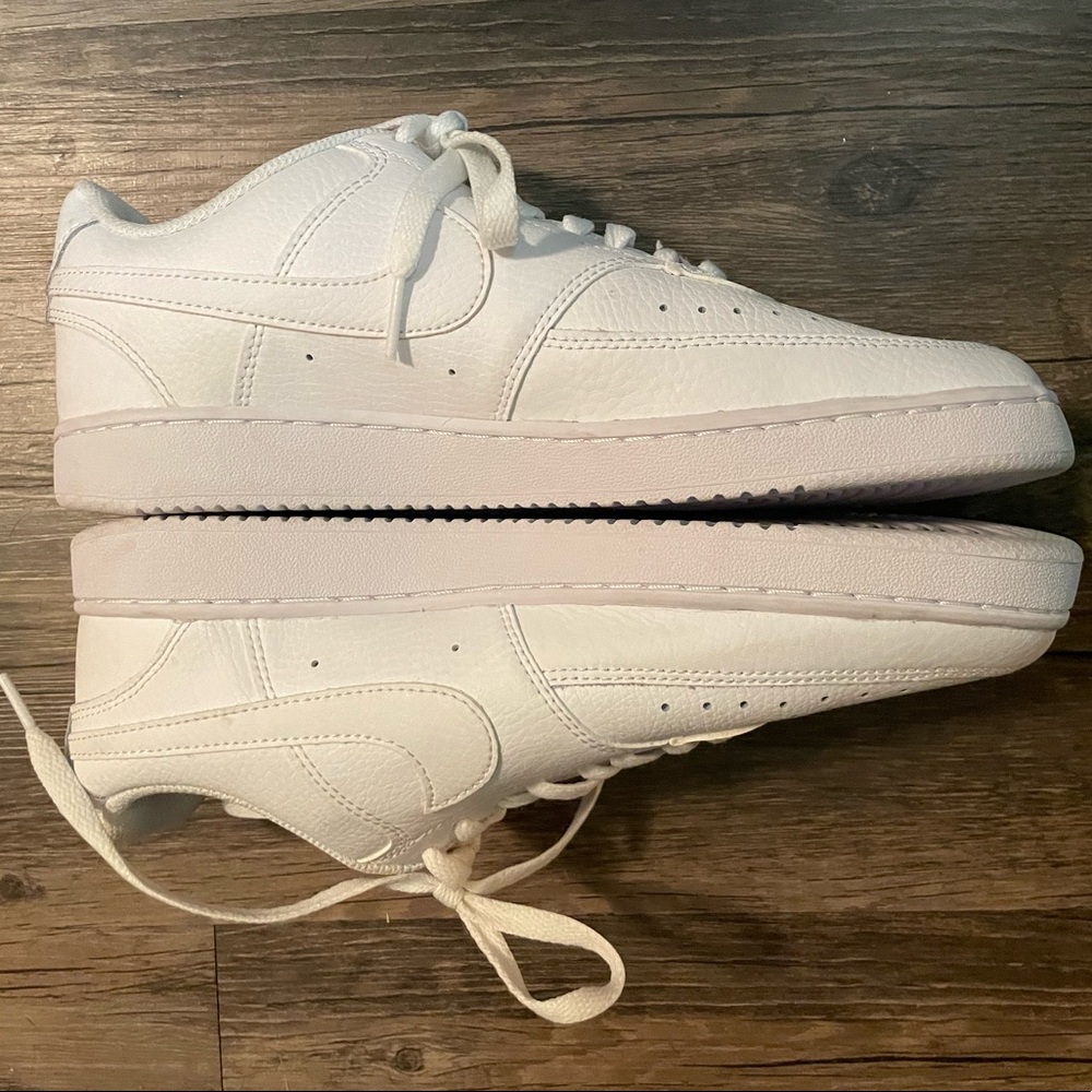 Nike Air Force 1 Low Top/Triple White